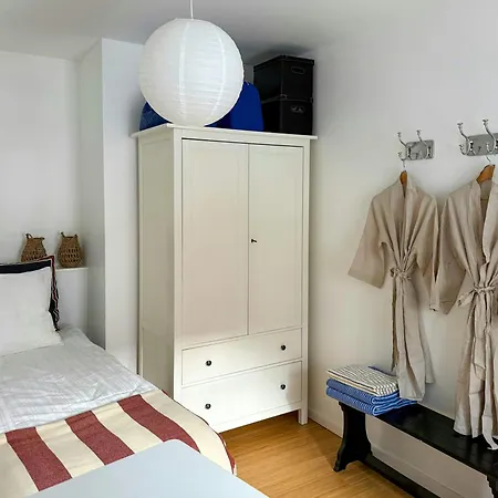 Apartment Rooftop Flat Near Gammel And Tivoli