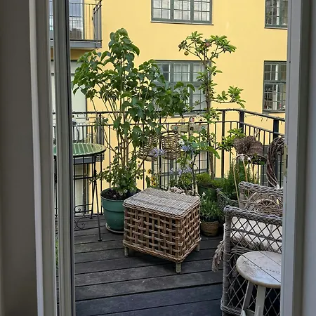 Rooftop Flat Near Gammel And Tivoli